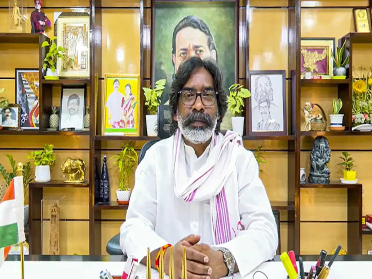 झारखंड में हेमंत सोरेन सरकार का 8 जुलाई को विश्वास मत परीक्षण झारखंड में हेमंत सोरेन सरकार का 8 जुलाई को विश्वास मत परीक्षण